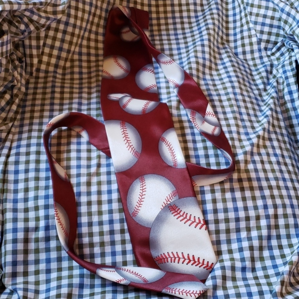 Uomo Venetto Baseball necktie